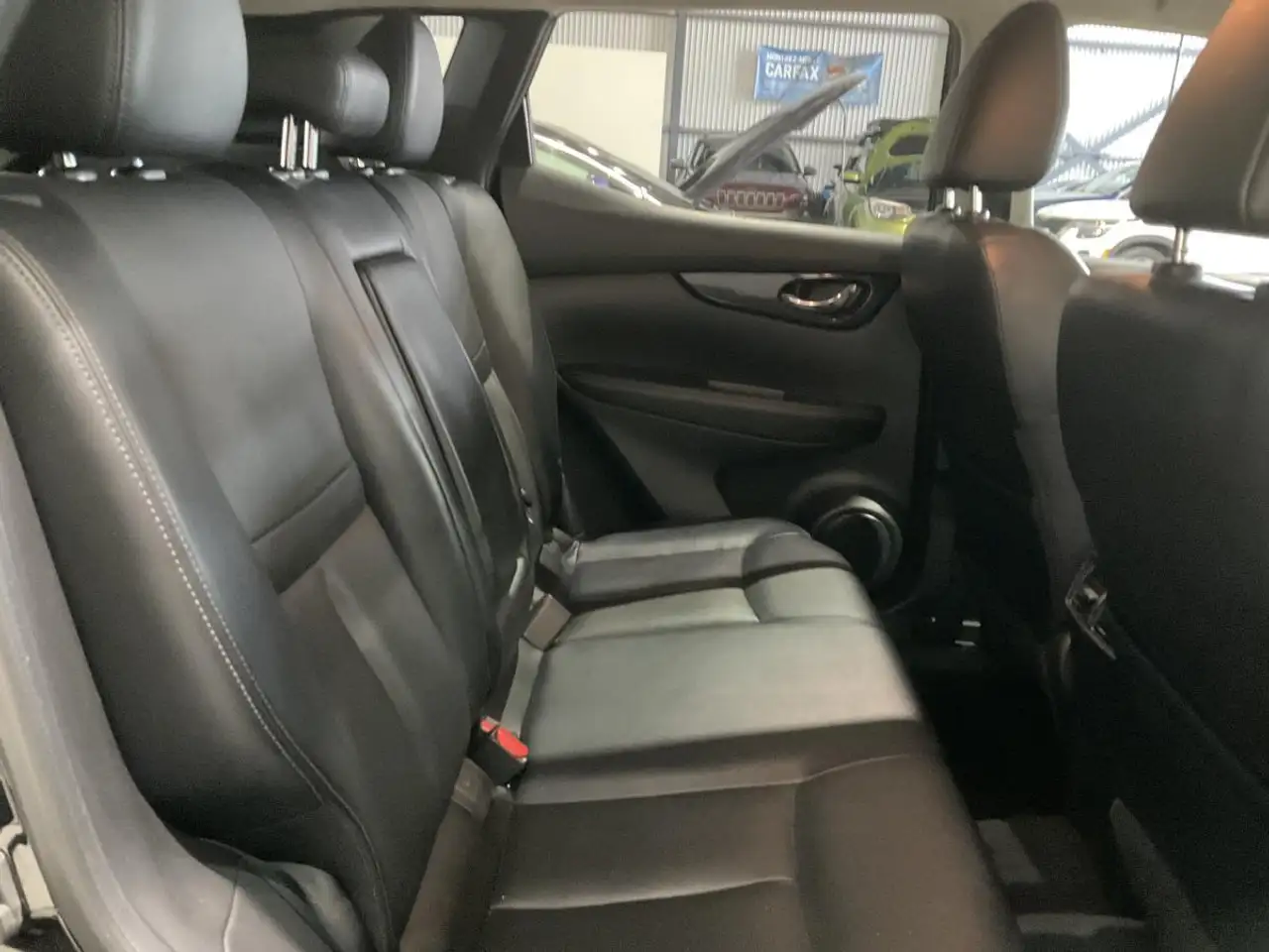 Nissan Qashqai снимка Nissan Qashqai
