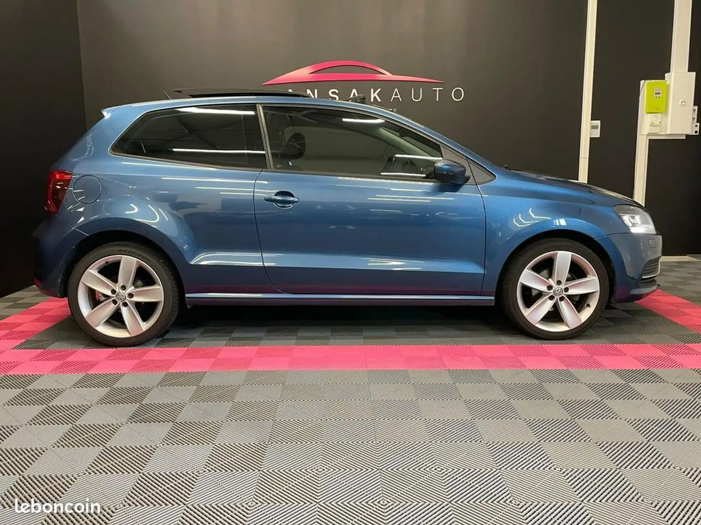 Volkswagen Polo 1.2 TSI 90 BlueMotion Technology Série Spéciale Lo Bleu - 2