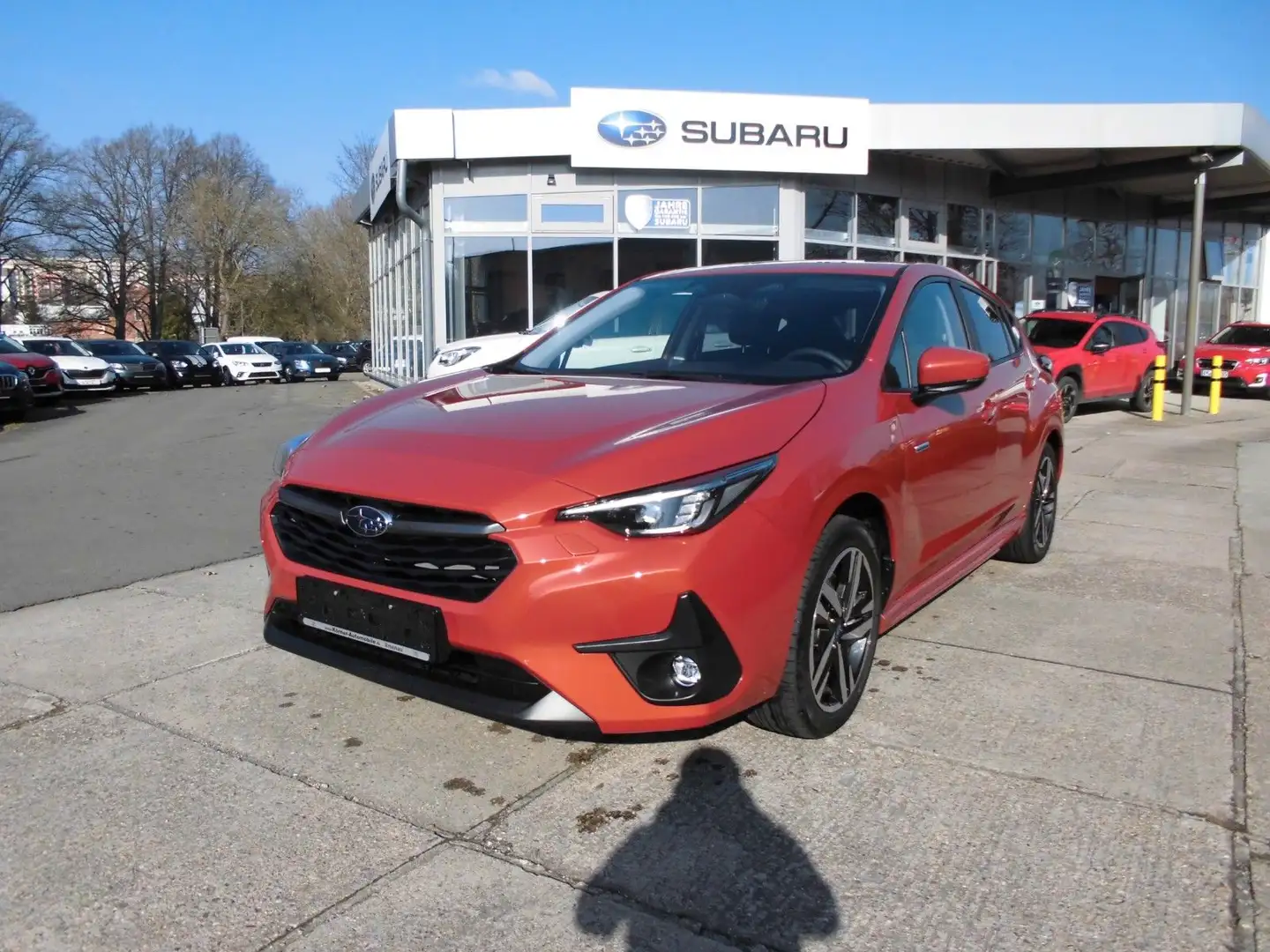 Subaru Impreza 2.0ie Platinum Oranžová - 1