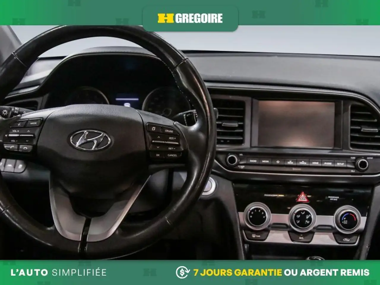 Hyundai ELANTRA снимка Hyundai ELANTRA