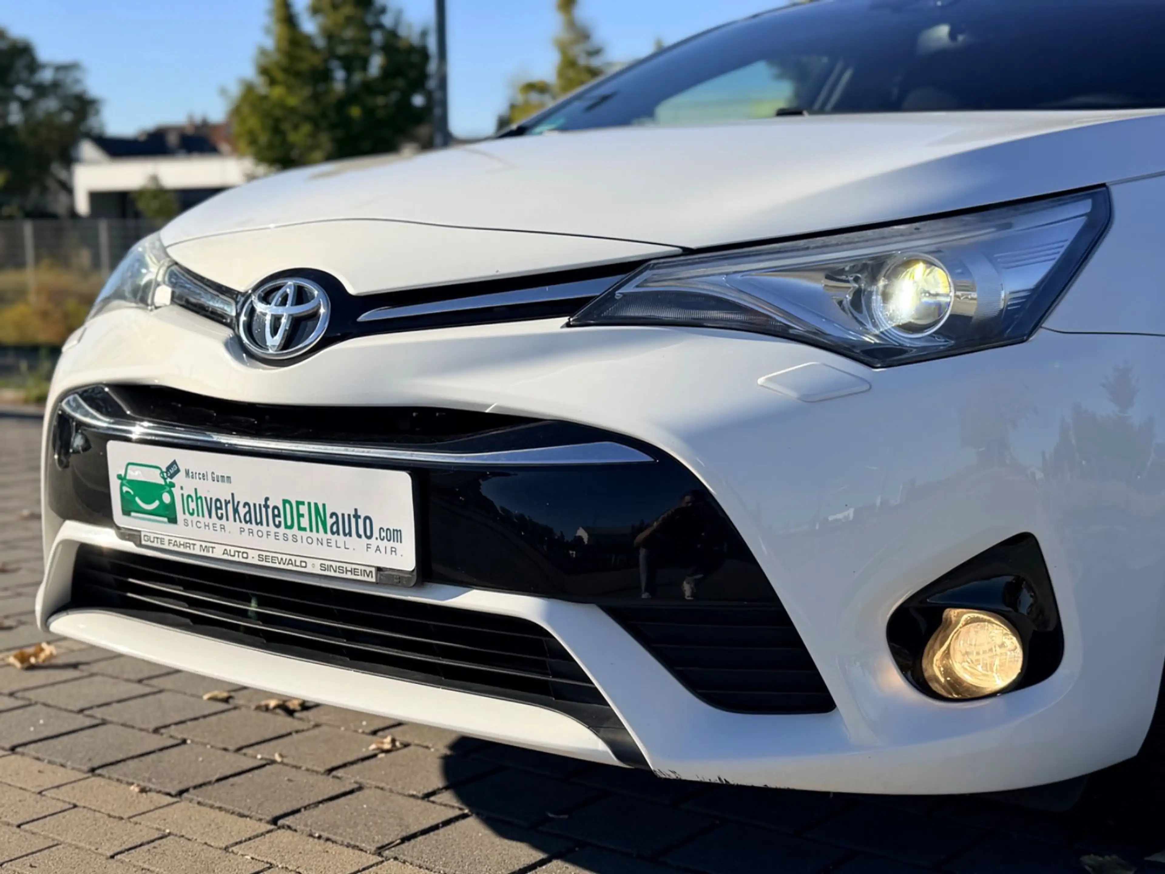 Toyota Avensis Touring Sports Team D — photo 4