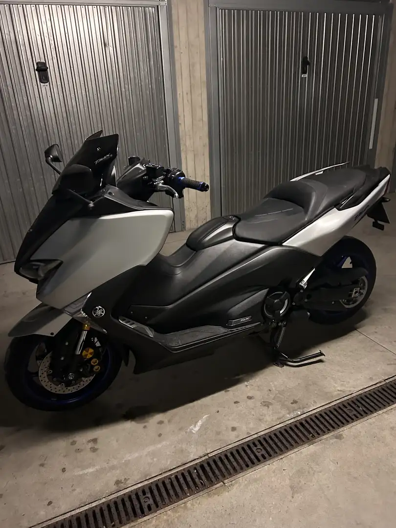 Yamaha TMAX SX sport edition - 2