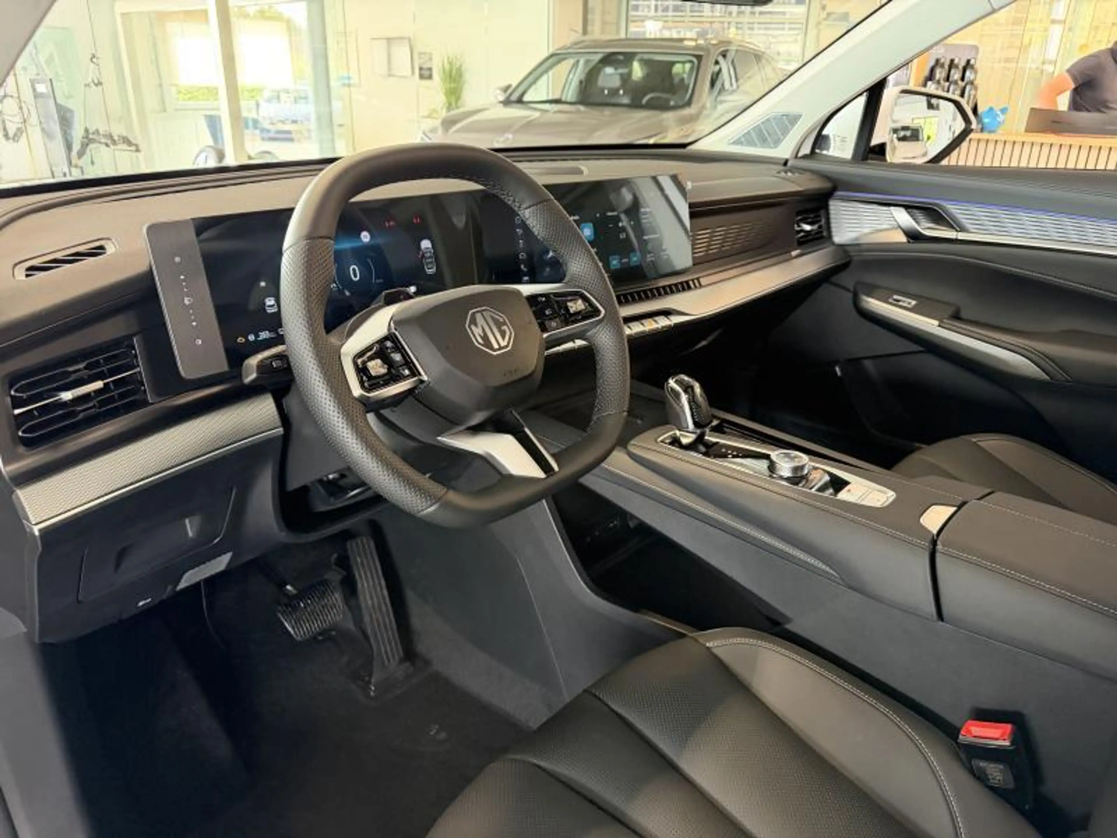 MG MGS9 1.5T-GDi 7ZIT Premium PHEV | FULL OPTION — photo 4