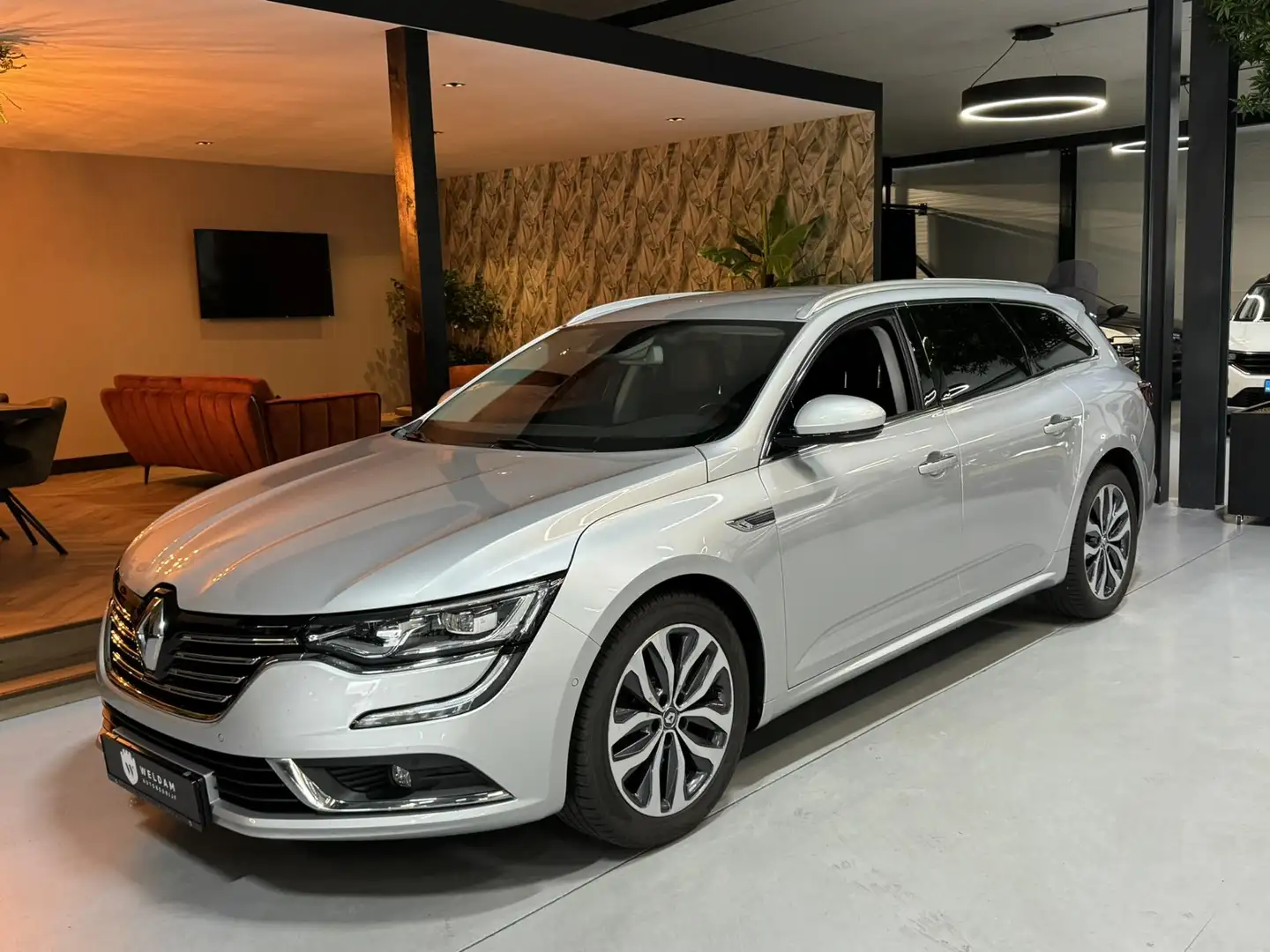 Renault Talisman Estate 1.6 TCe Intens NAP Garantie Trekhaak Leder Grijs - 2