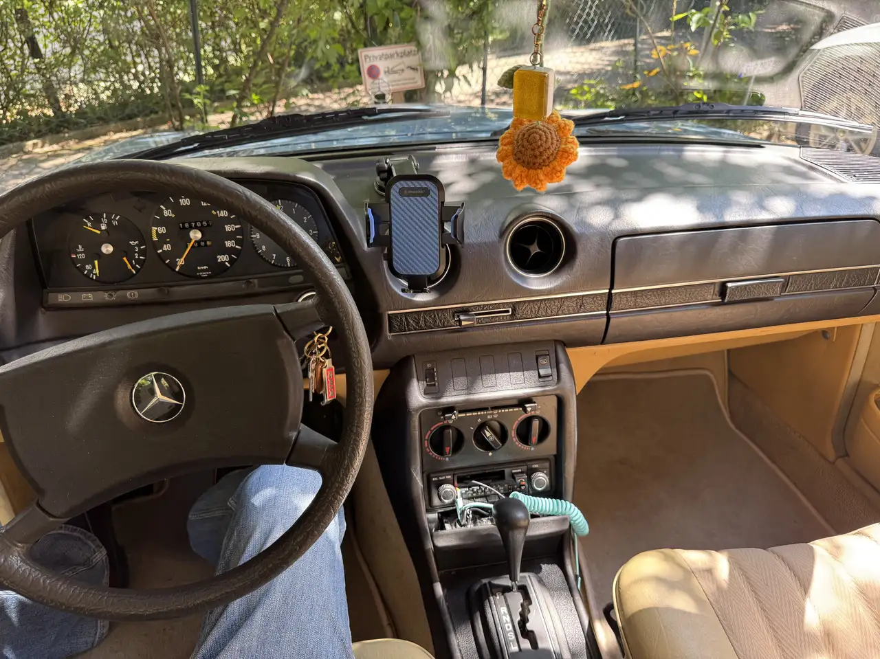 Mercedes-Benz 200 W123 (1981) Chinablau mit H-Kennzeichen, foto 8