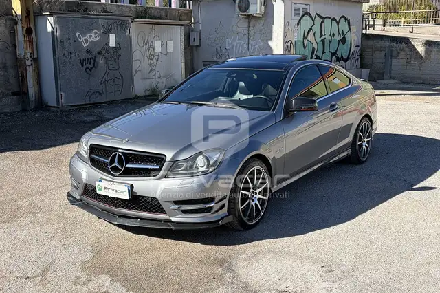 Mercedes-Benz C 250 C 250 CDI BlueEFFICIENCY Coupé Avantgarde