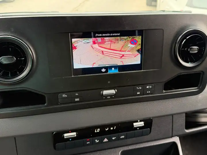 Mercedes-Benz Sprinter 2021, foto 17