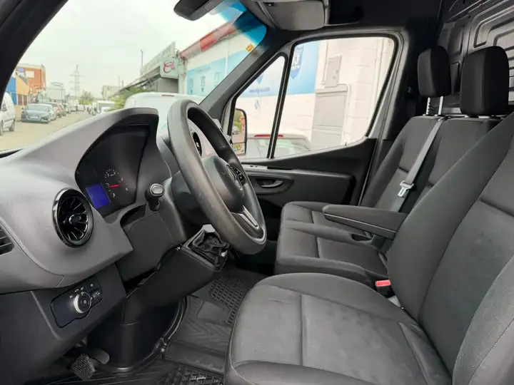 Mercedes-Benz Sprinter 2021, foto 18