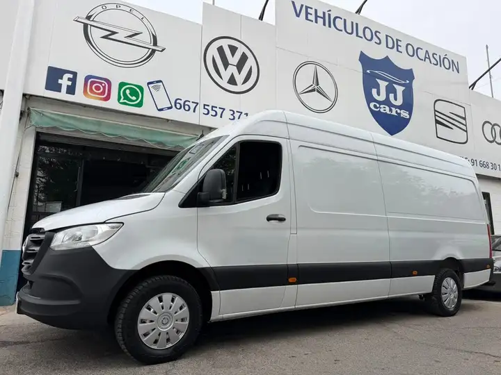 Mercedes-Benz Sprinter 2021, foto 29