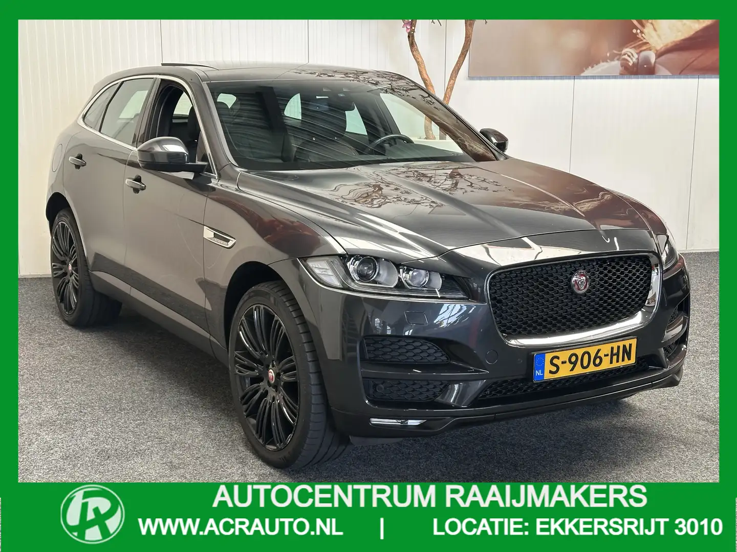 Jaguar F-Pace 3.0 S/C PORTFOLIO AWD 35T LEDER NAVIGATIE CRUISE C Grijs - 1
