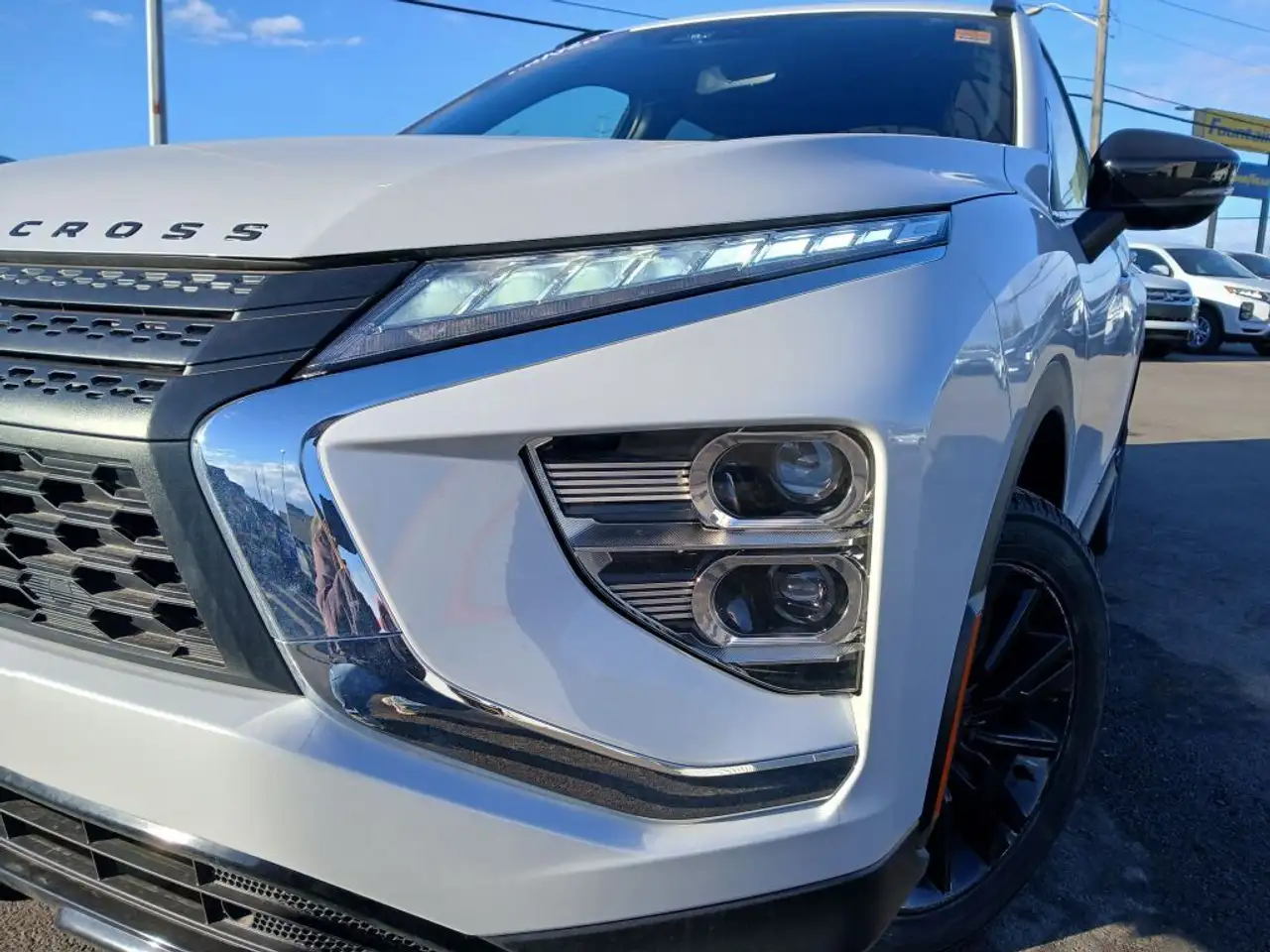 Mitsubishi Eclipse Cross снимка Mitsubishi Eclipse Cross