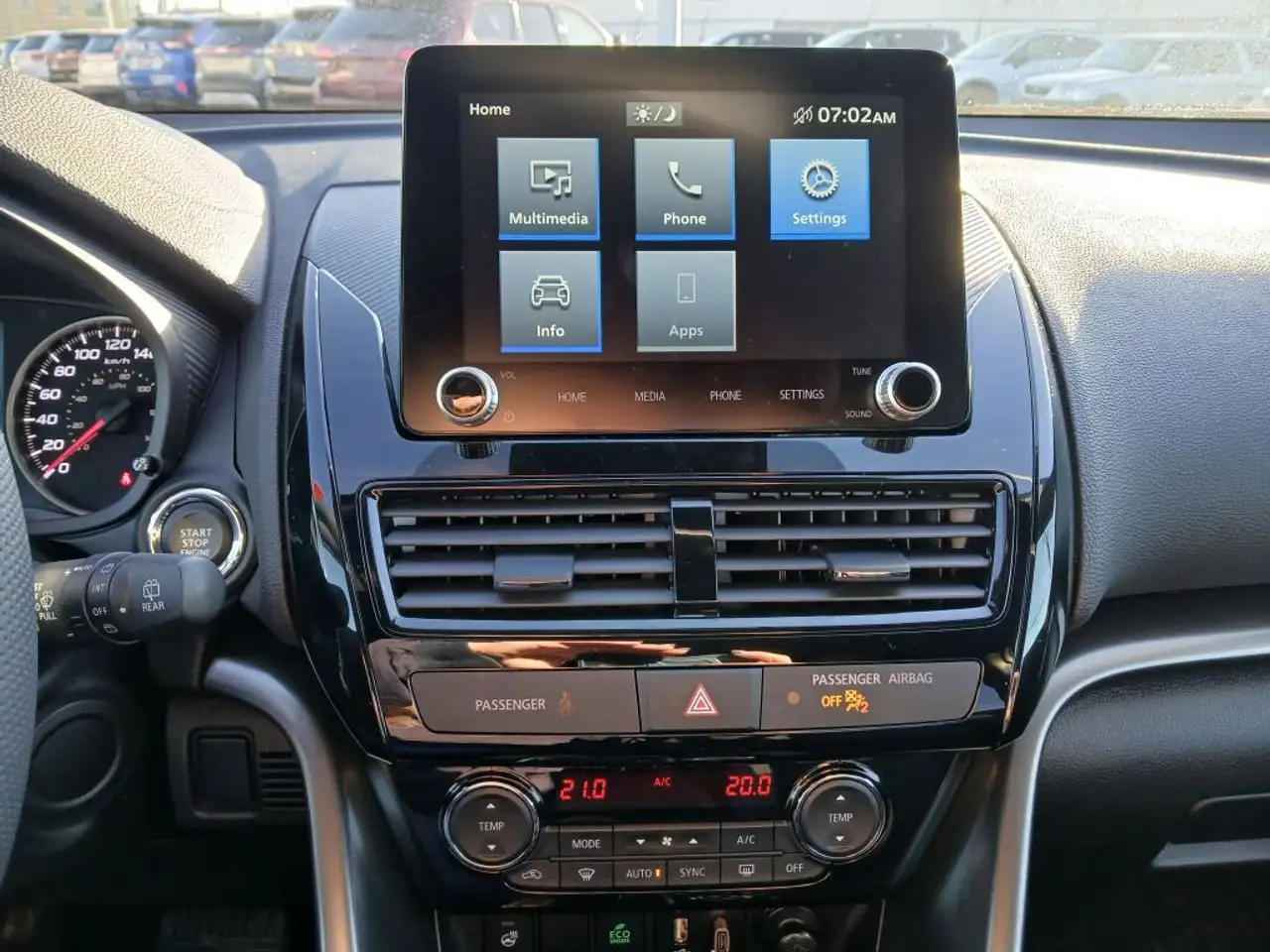 Mitsubishi Eclipse Cross снимка Mitsubishi Eclipse Cross
