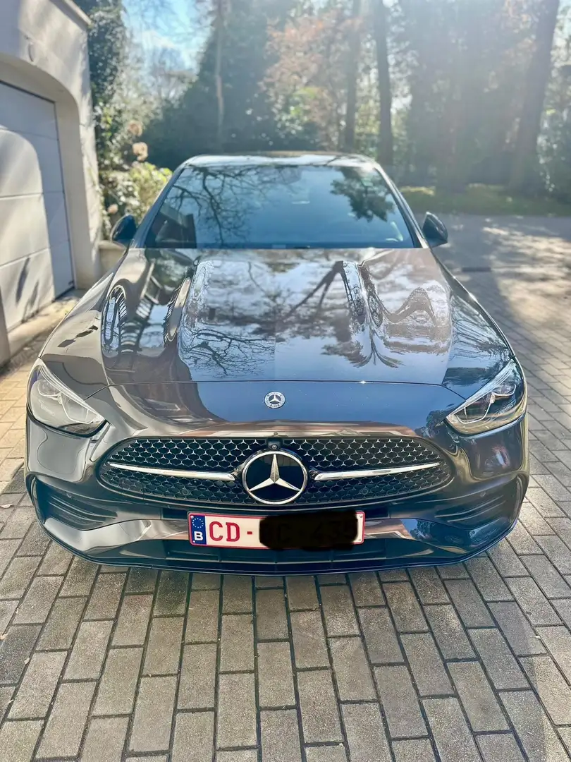 Mercedes-Benz C 180 AMG Line Grijs - 2