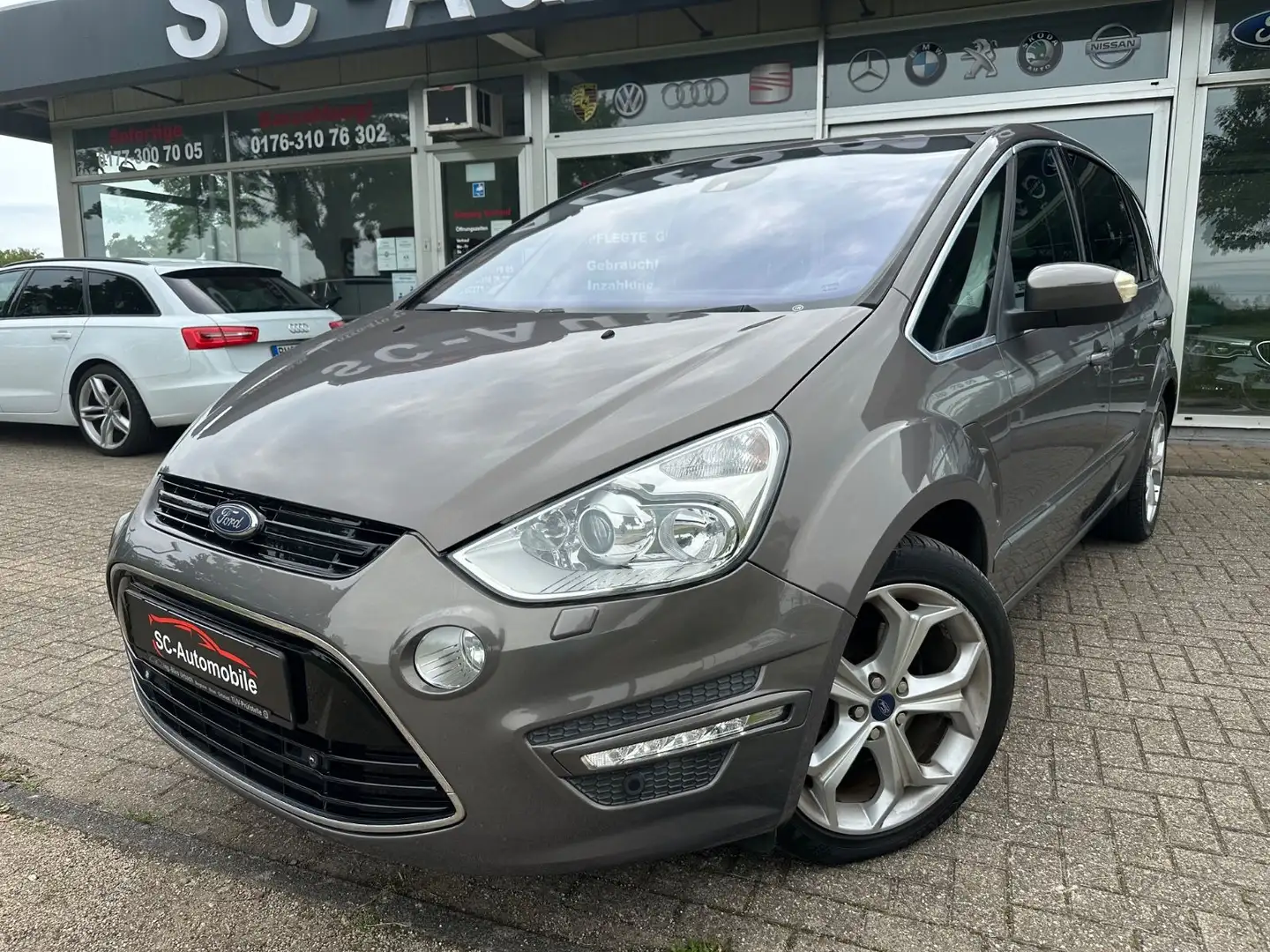 Ford S-Max S-MAX Titanium*AUTOMATIK*7SITZER*NAVI*PANO Marrón - 1