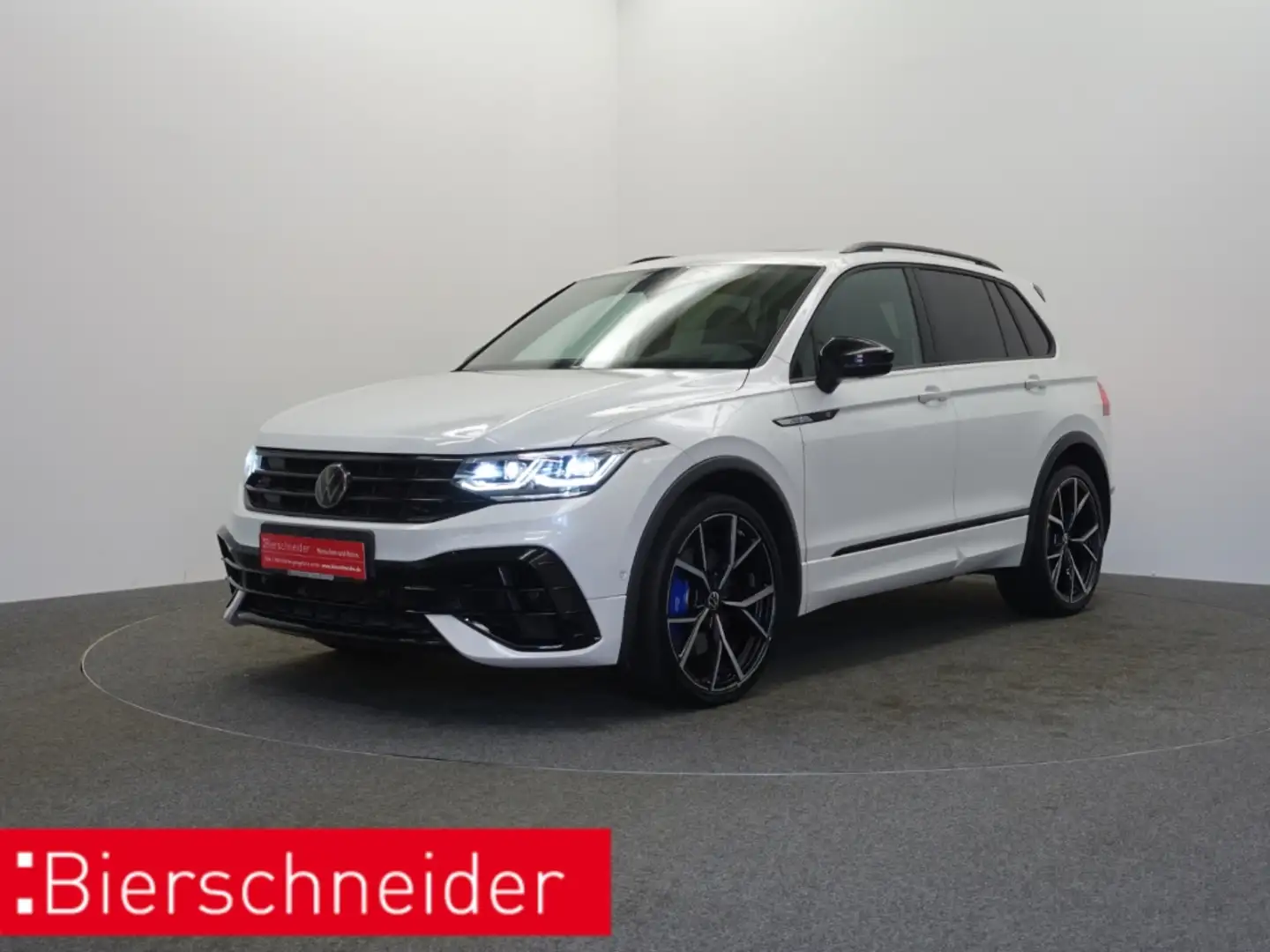 Volkswagen Tiguan 2.0 TSI DSG 4Mo. R Black Style AKRAPOVIC COCKPIT P Blanco - 1