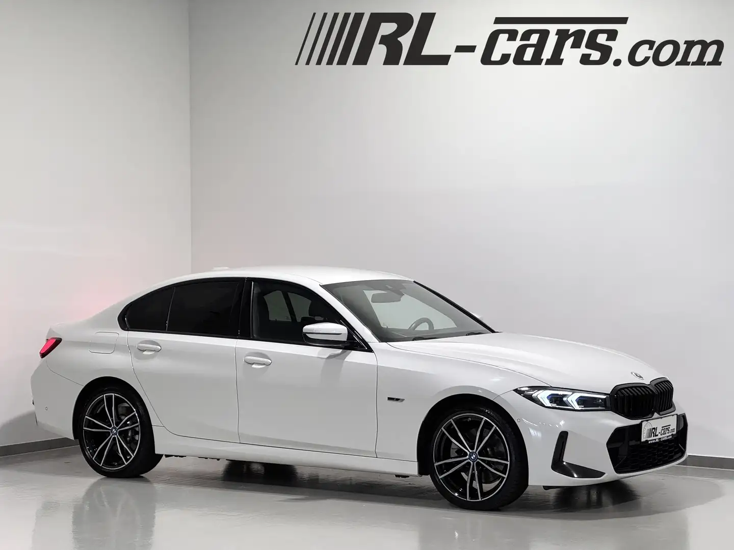 BMW 320 e G20 LCI Aut/M-Sport/CockpitPRO/HEAD-UP/KEYLESS Bianco - 1