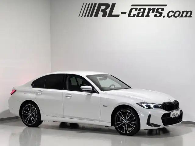 BMW 320 e G20 LCI Aut/M-Sport/CockpitPRO/HEAD-UP/KEYLESS