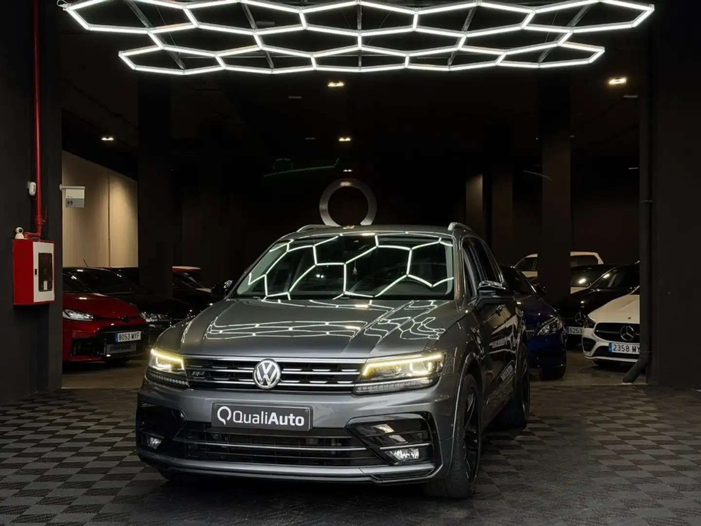 Volkswagen Tiguan Sport 1.4 ACT TSI 110kW 150CV DSG Gris - 1