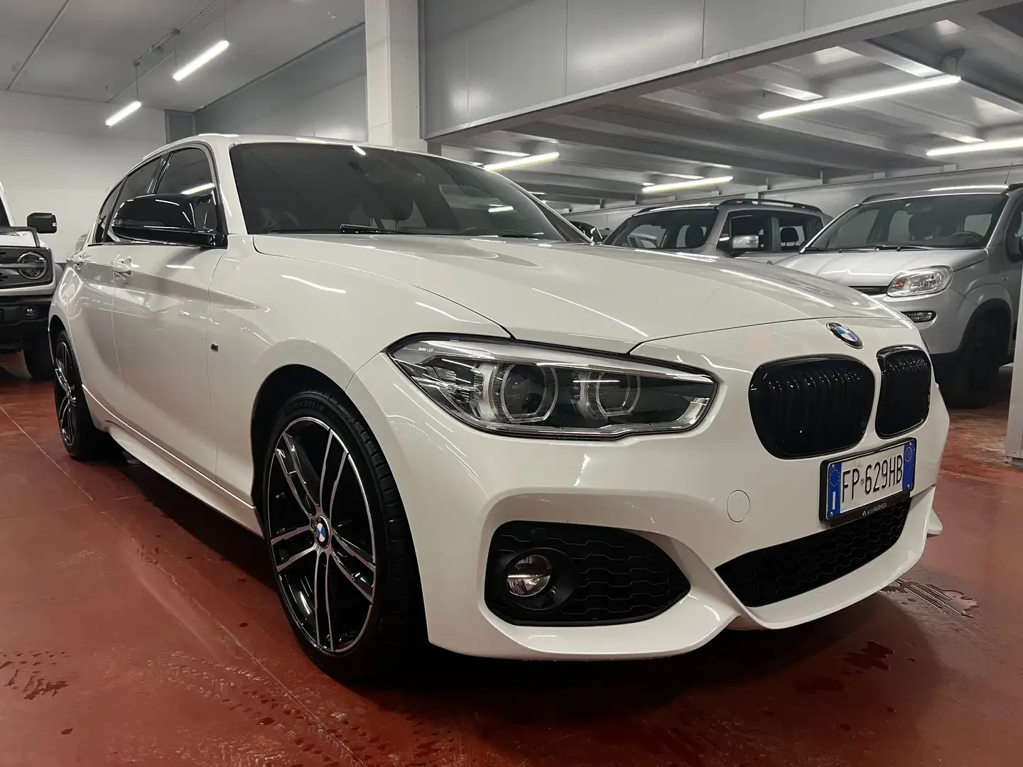 BMW 120 Serie 1 F/20-21 120d xdrive Msport 5p auto Blanc - 1