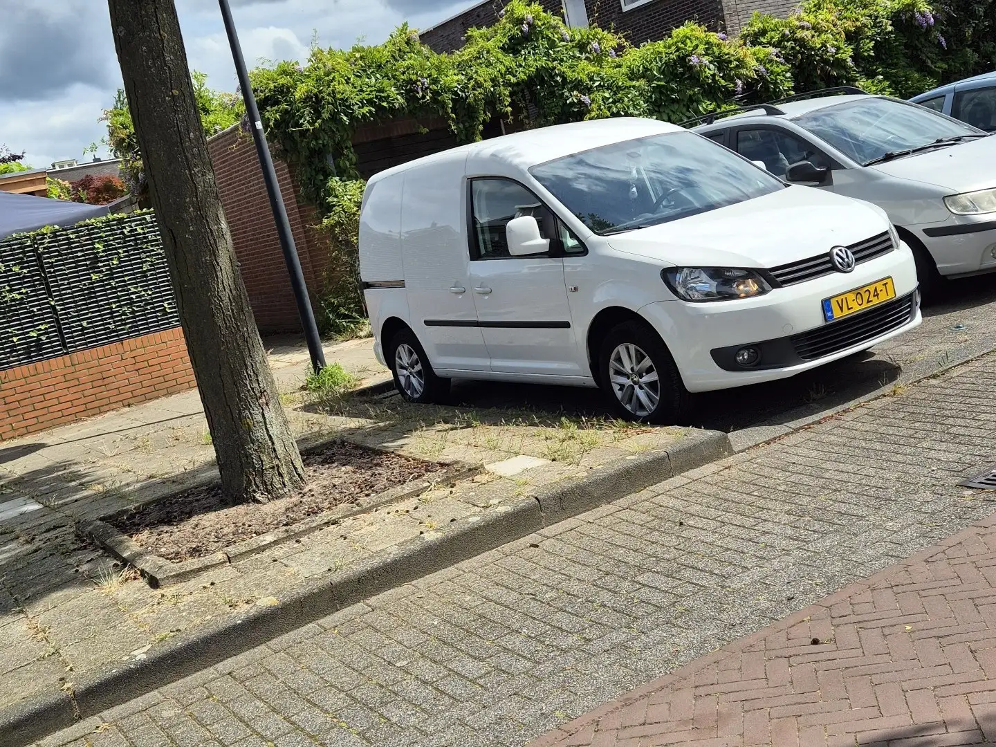 Volkswagen Caddy 1.6 TDI Wit - 1