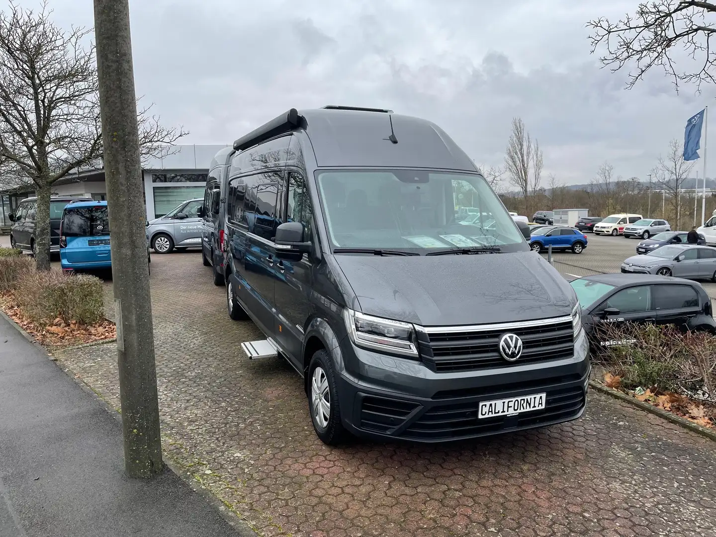 Volkswagen Grand California 680, 3,5t, Solar/Kamera/Navi, Dieselheizung Gri - 2
