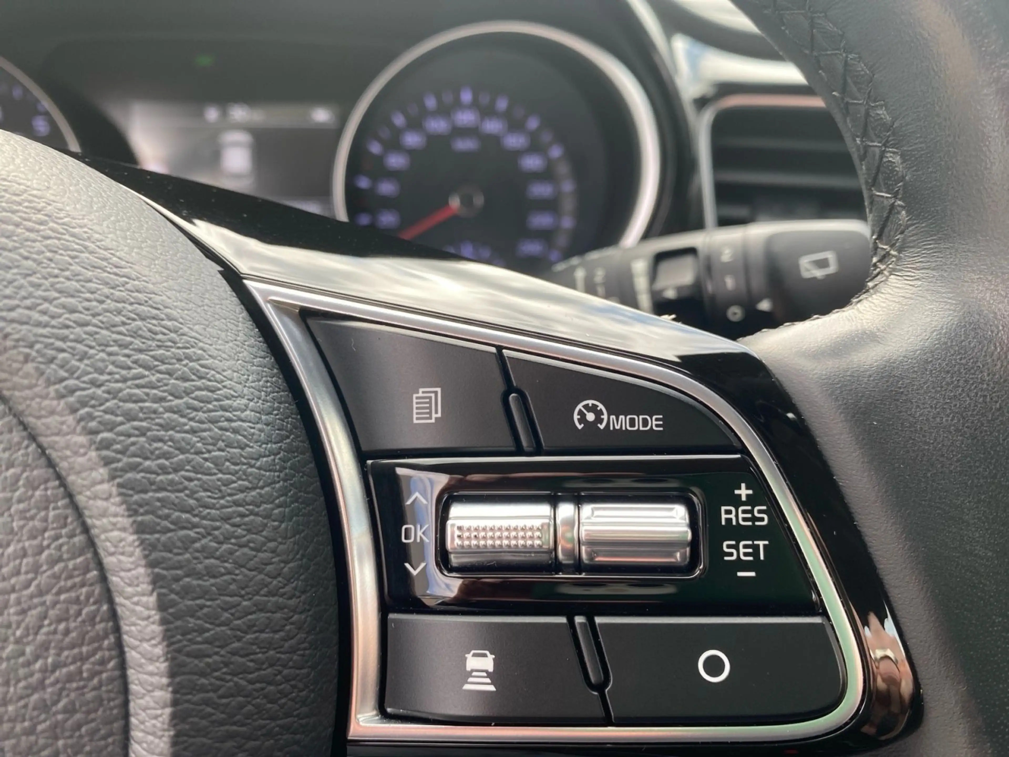 Kia XCeed Xceed 1.5 T-i DCT7 Vision +AHK +WR +Standheizung — photo 12
