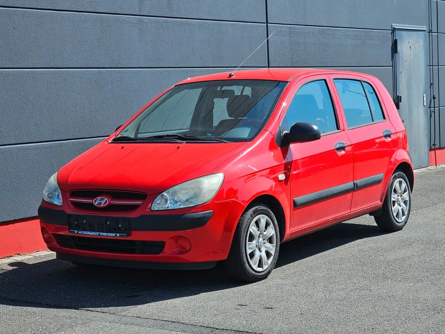 Hyundai Getz Team 08 Rot - 1