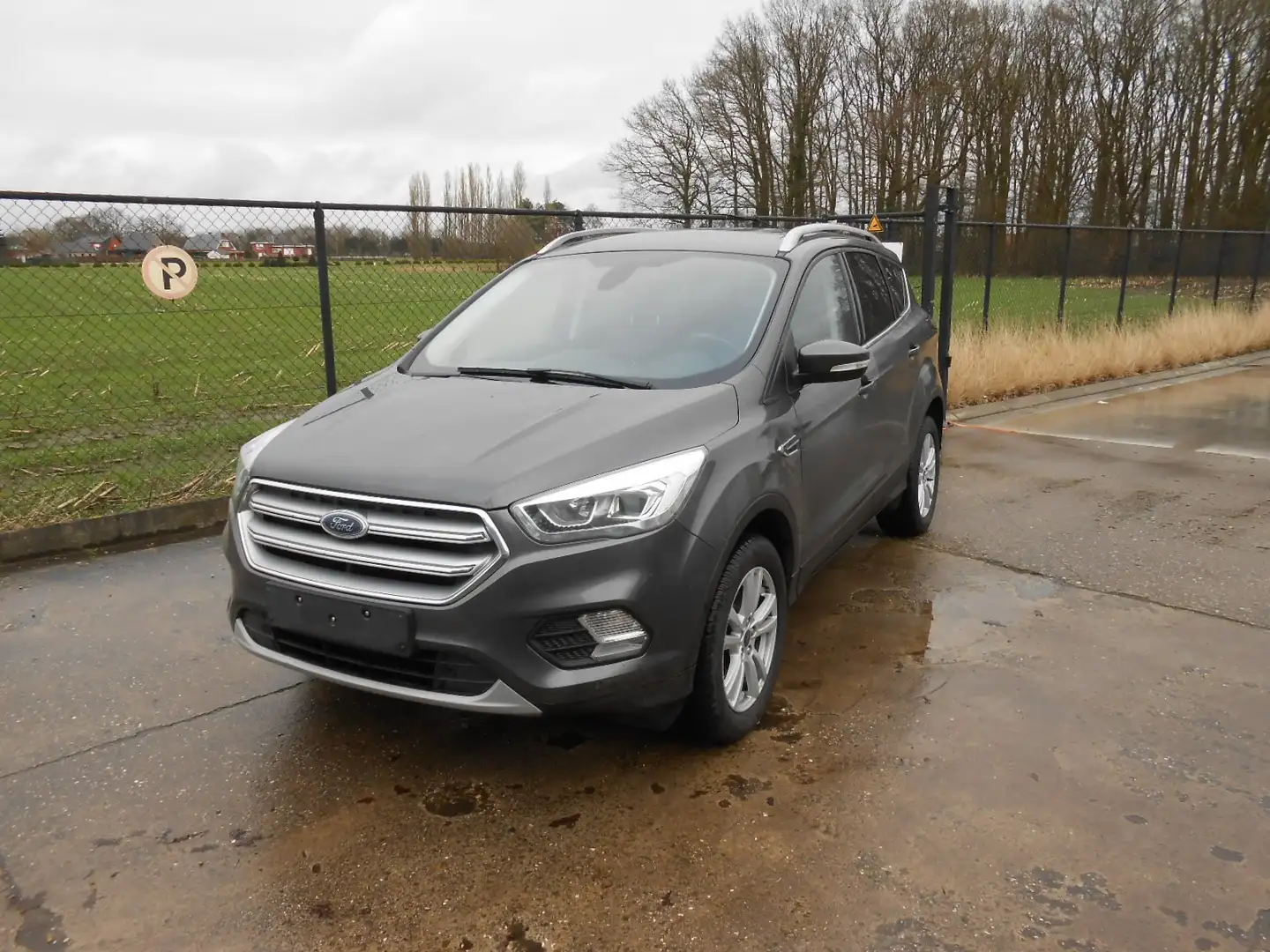 Ford Kuga Kuga 1.5 EcoBoost 2x4 Titanium Noir - 1