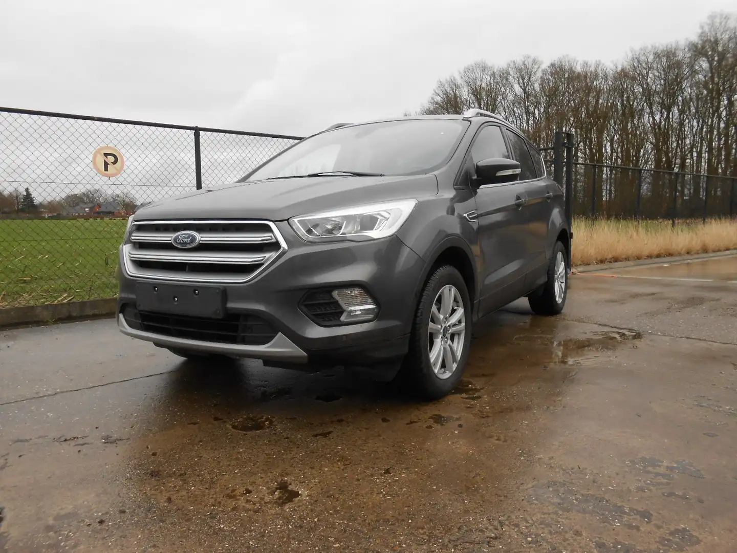 Ford Kuga Kuga 1.5 EcoBoost 2x4 Titanium Noir - 2