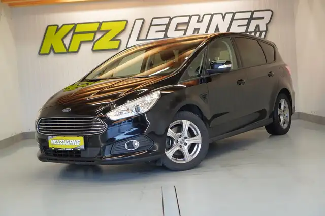 Ford S-Max view 8