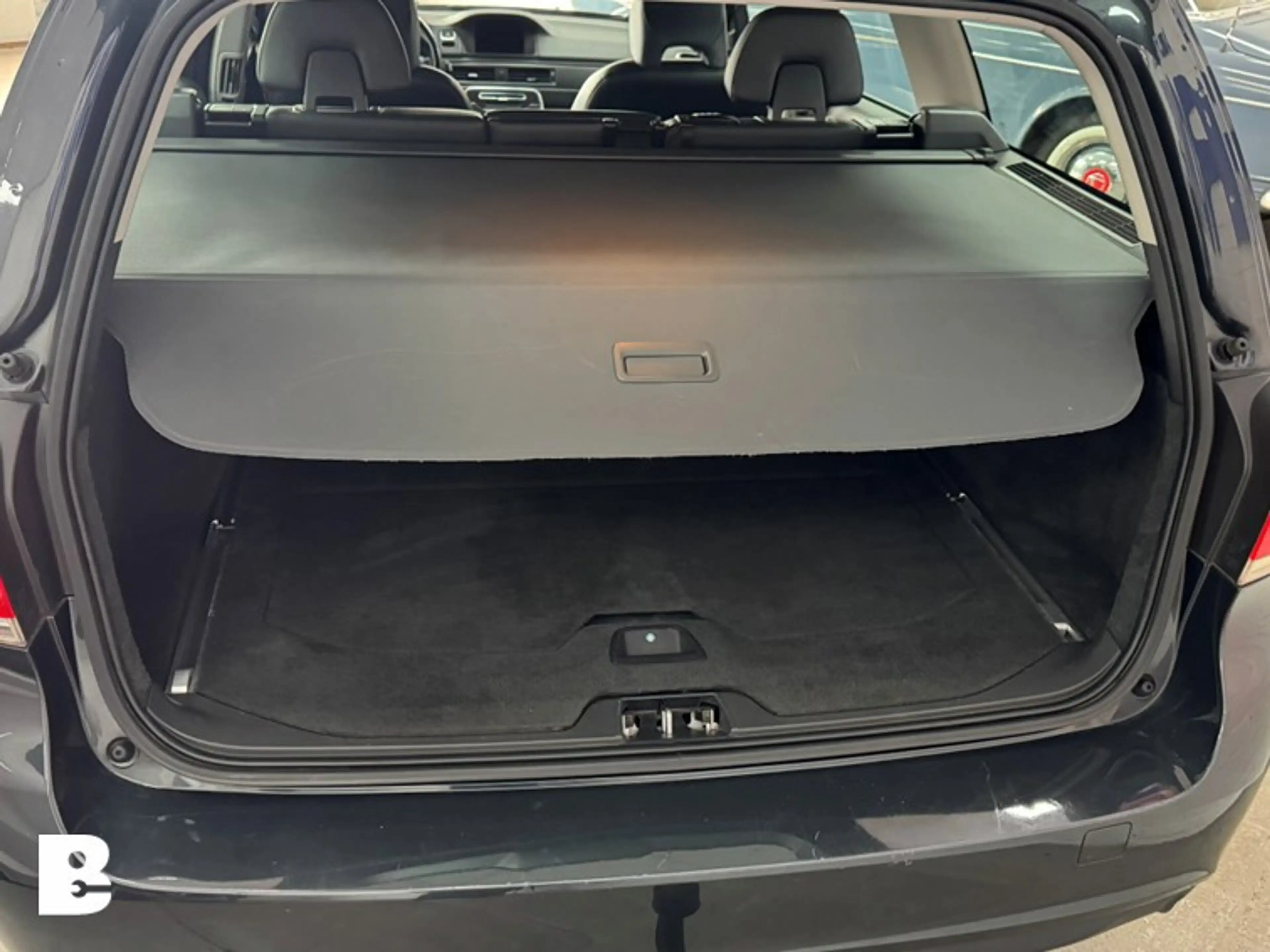 Volvo V70 1.6 T4 Nordic+ standkachel — photo 10