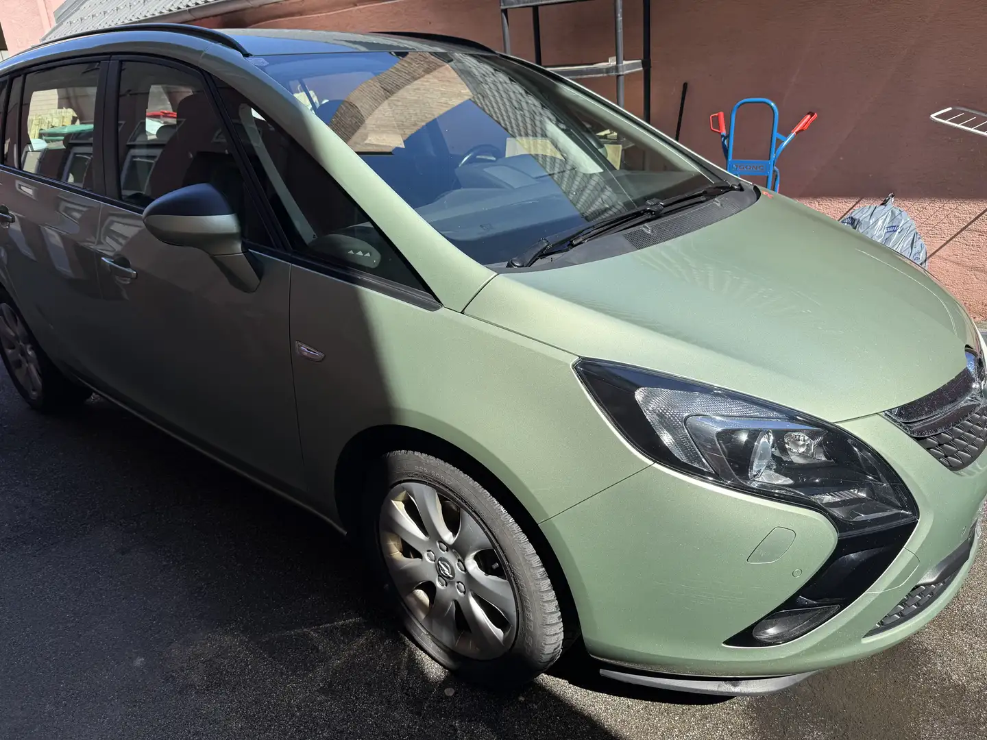 Opel Zafira Tourer 2.0 CDTI Edition - 2