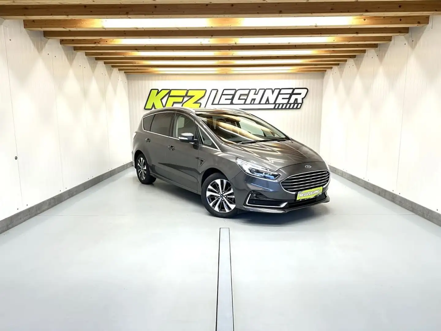 Ford S-Max 2,0 EcoBl. Aut ''Titanium'' LED*NAVI*LEDER*ACC Grau - 1