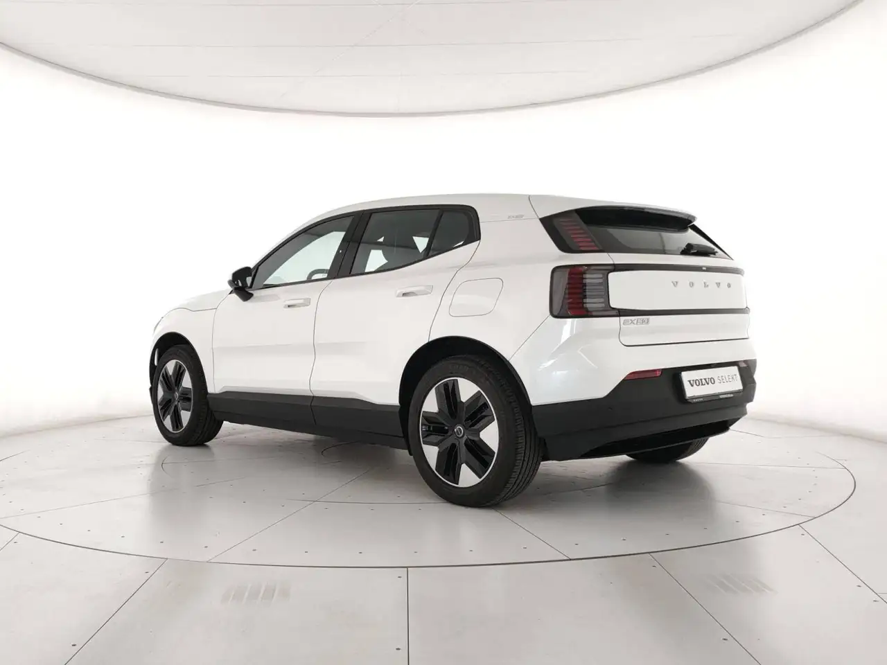 Volvo EX30 2026