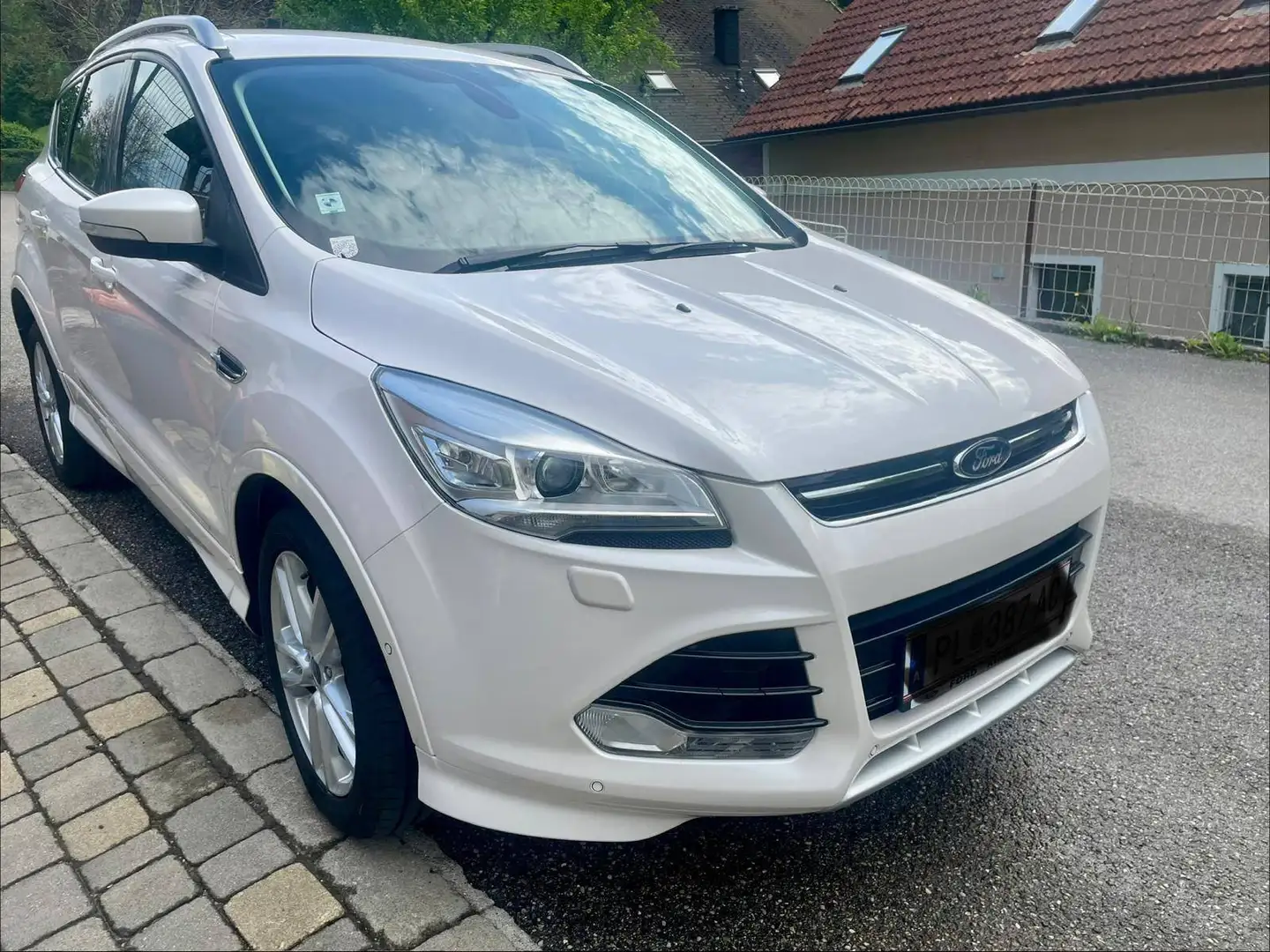 Ford Kuga Kuga 2,0 TDCi Titanium S 4x4 Titanium S Weiß - 2