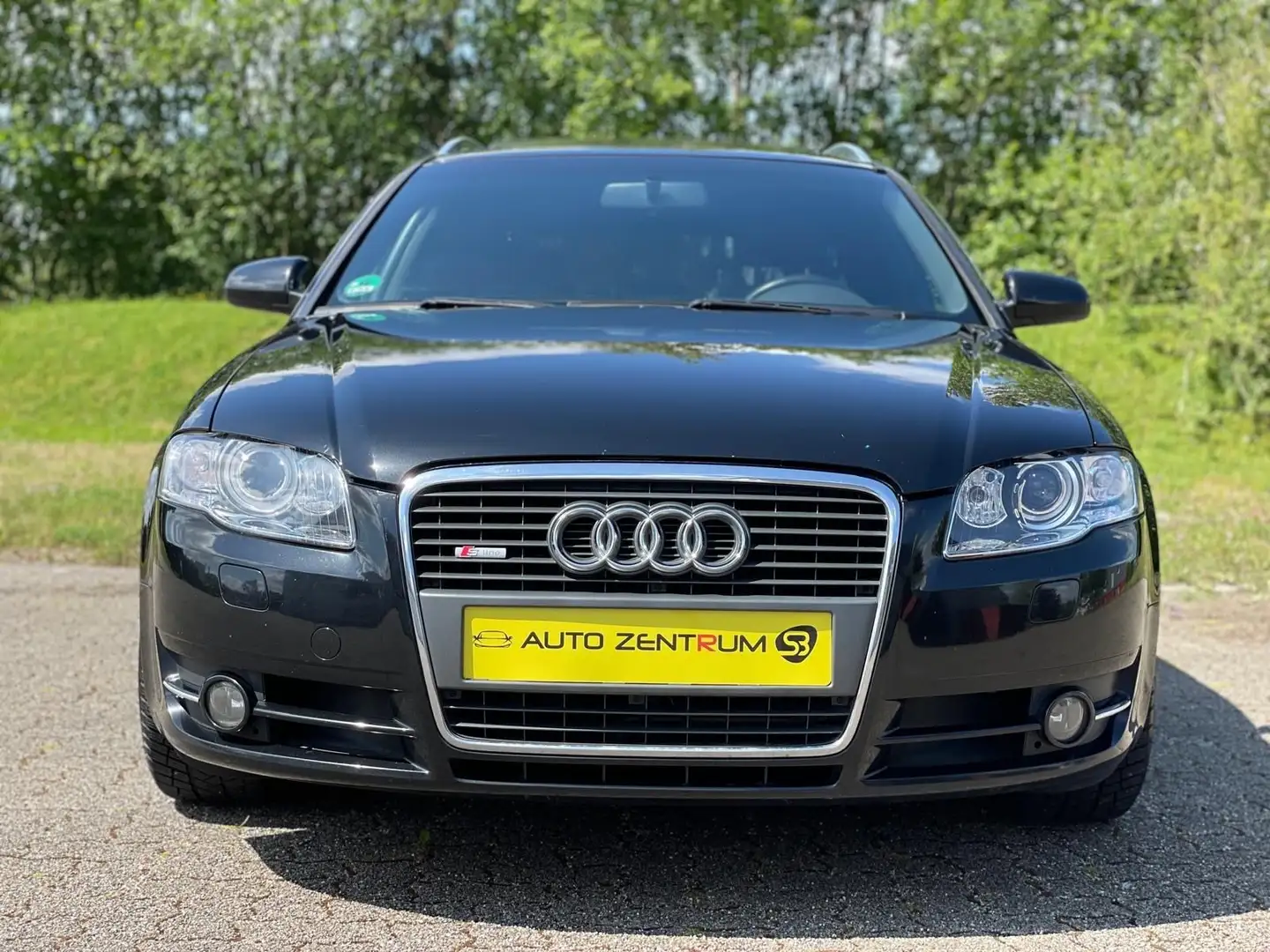Audi A4 Avant 2.0TFSI*S line*Klima*Navi*Schiedach*Tüv Schwarz - 1