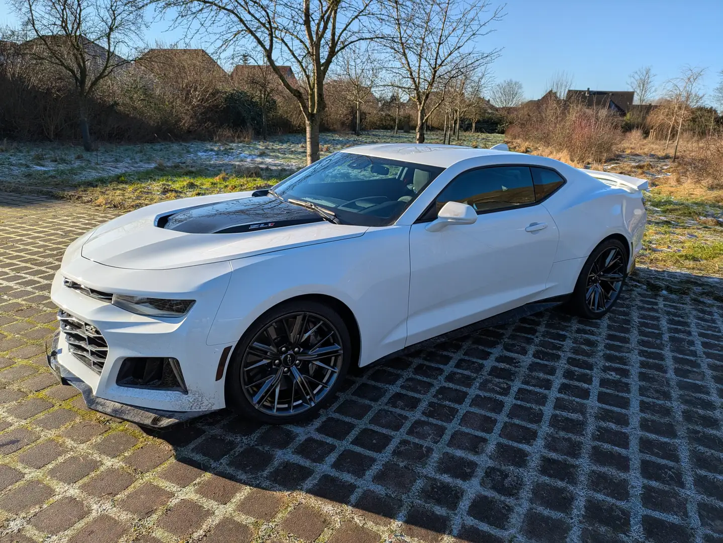 Chevrolet Camaro ZL 1-Gern auch Mietkauf. Weiß - 1