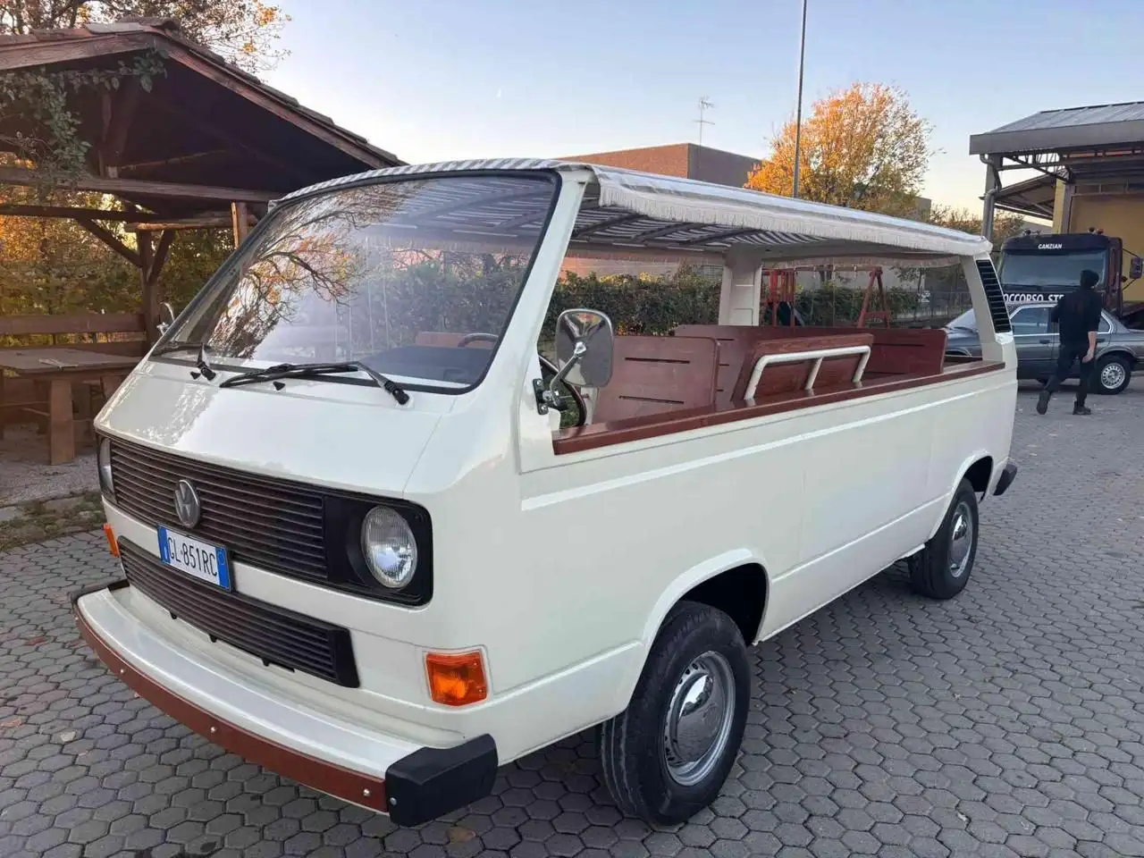 Volkswagen T3 CARROZZERIA APERTA 8 POSTI, foto 3