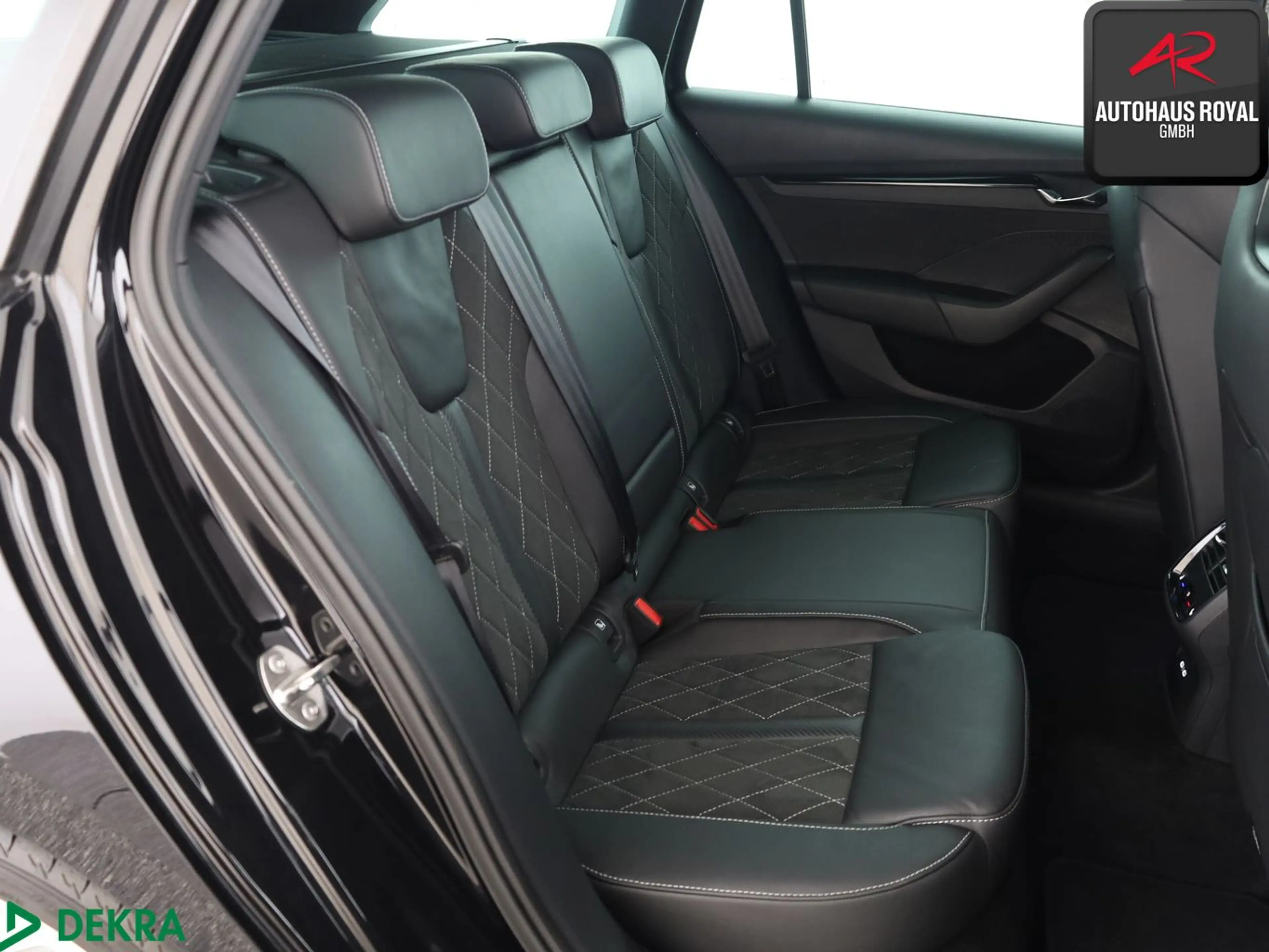 Skoda Octavia Combi 2.0 TSI RS PANO,HUD,MASSAGE,MEMORY — photo 13