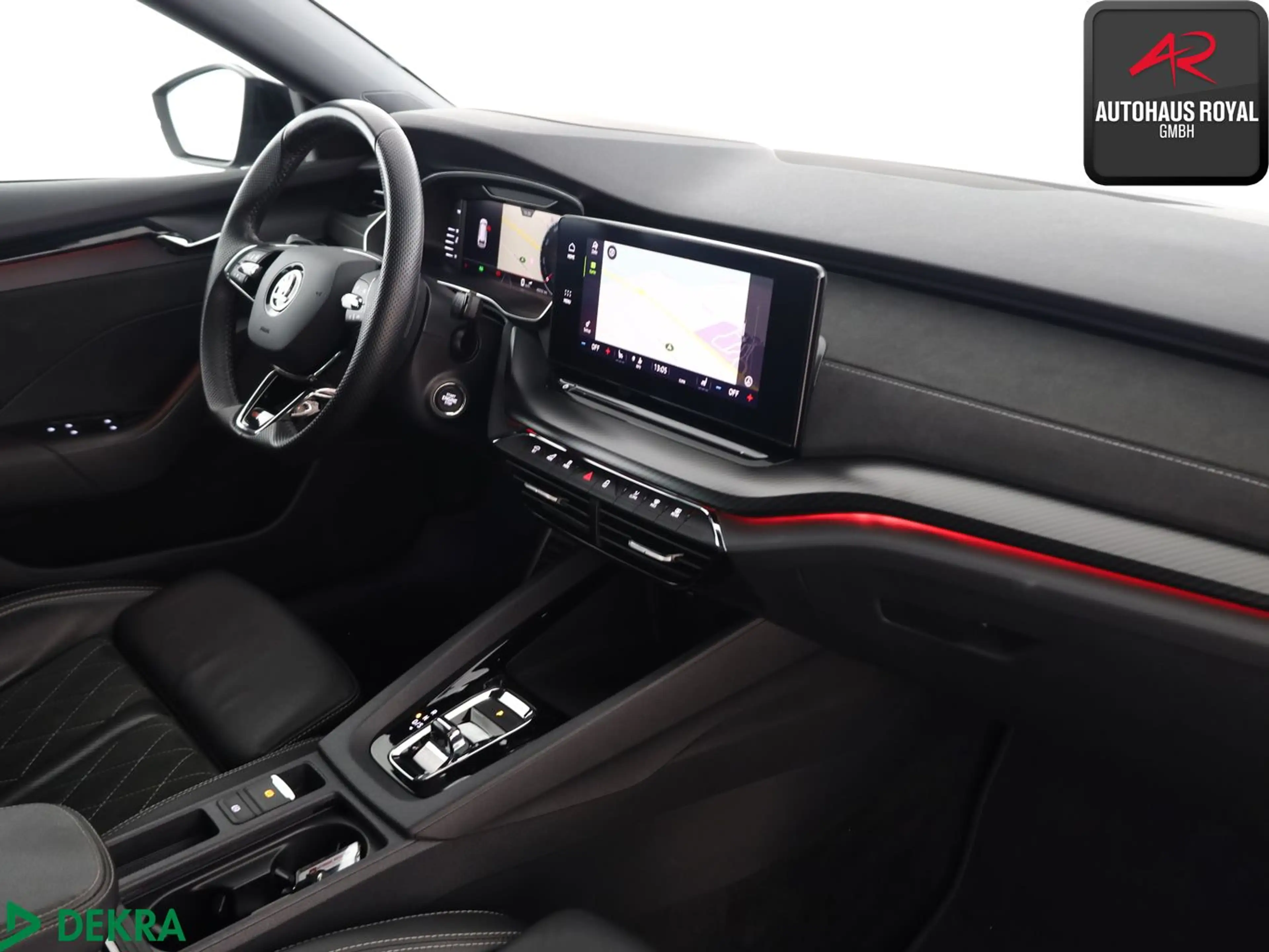 Skoda Octavia Combi 2.0 TSI RS PANO,HUD,MASSAGE,MEMORY — photo 11