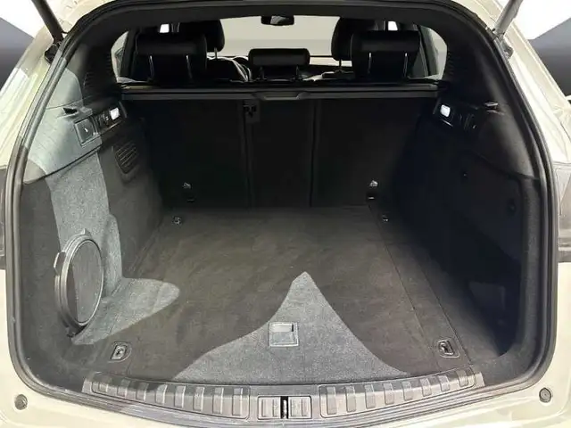 Alfa Romeo Stelvio view 7