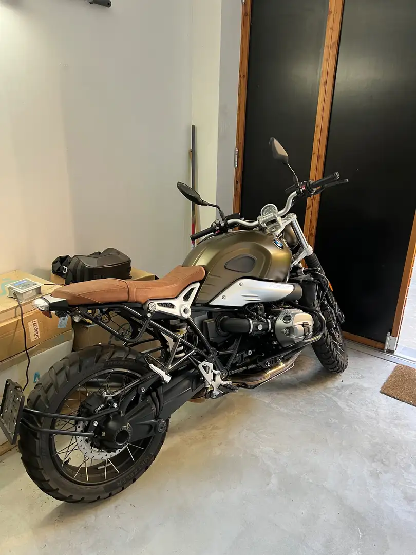 BMW R nineT Brons - 1