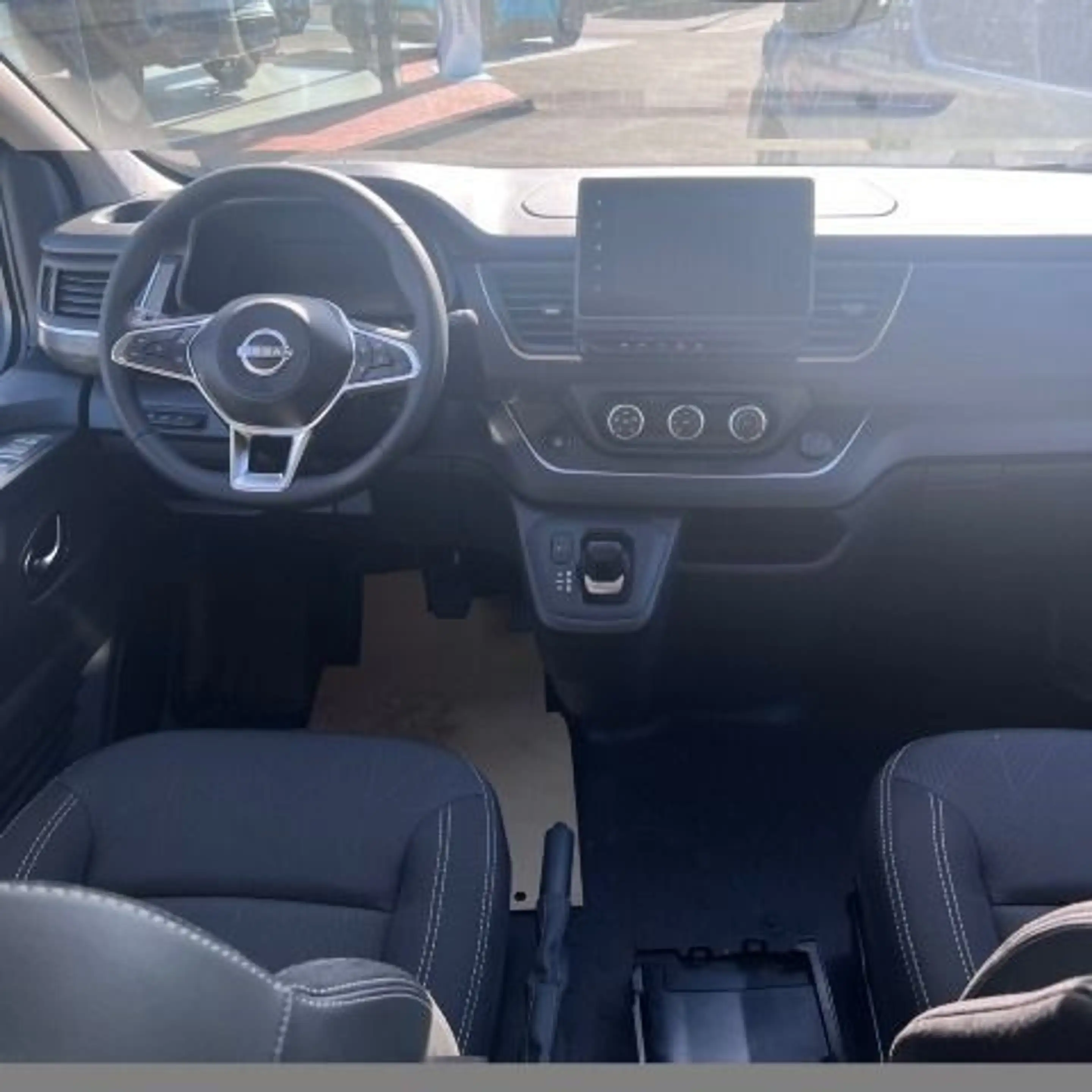 Nissan Primastar 2,8t dCI 170 — photo 9