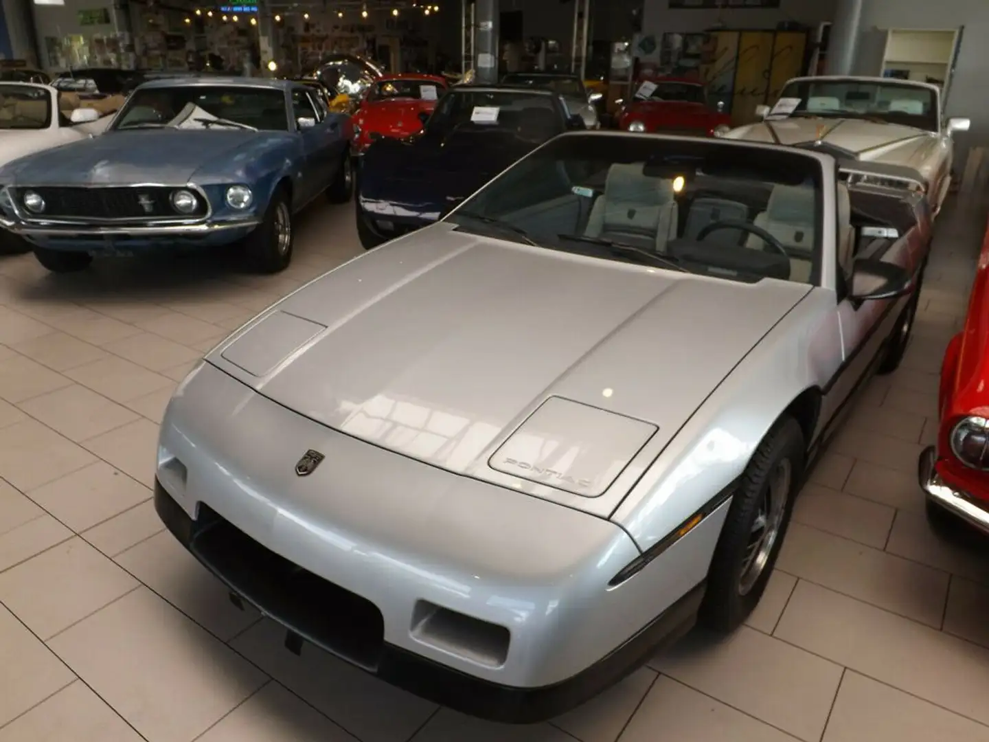 Pontiac Fiero V6 Cabrio - mit nur vierhundert Kilometern Srebrny - 2