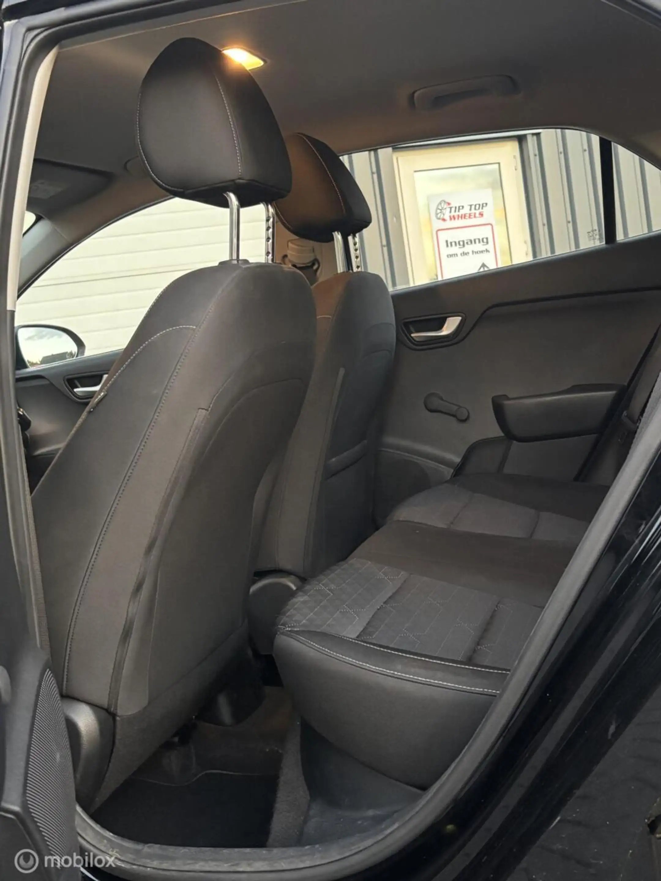 Kia Rio 1.0 TGDI ComfortPlusLine Navigator/ CARPLAY/CRUISE — photo 10