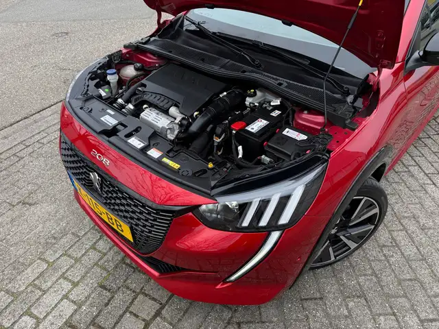 Peugeot 208 view 23