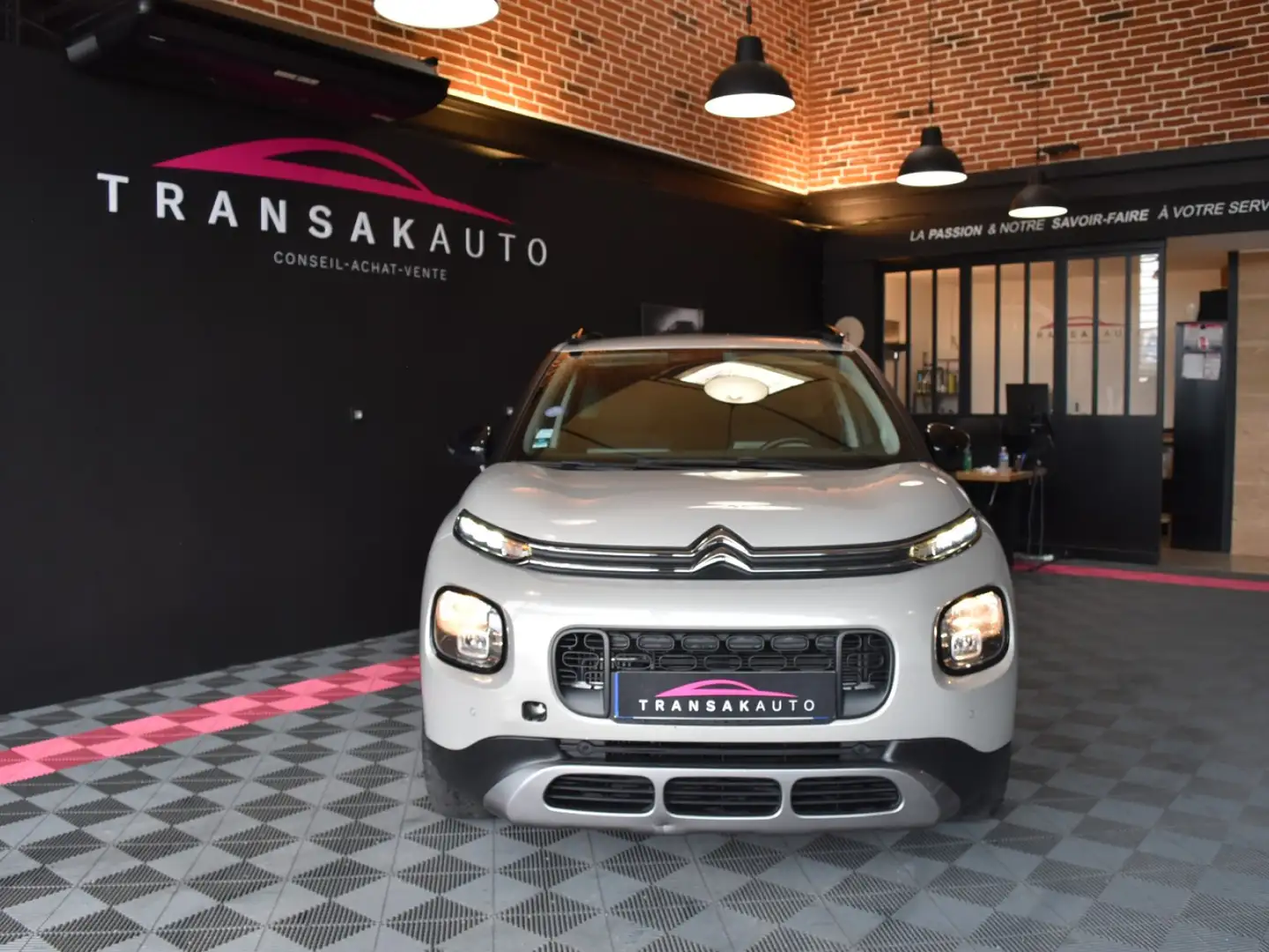 Citroen C3 Aircross Shine Beige - 2