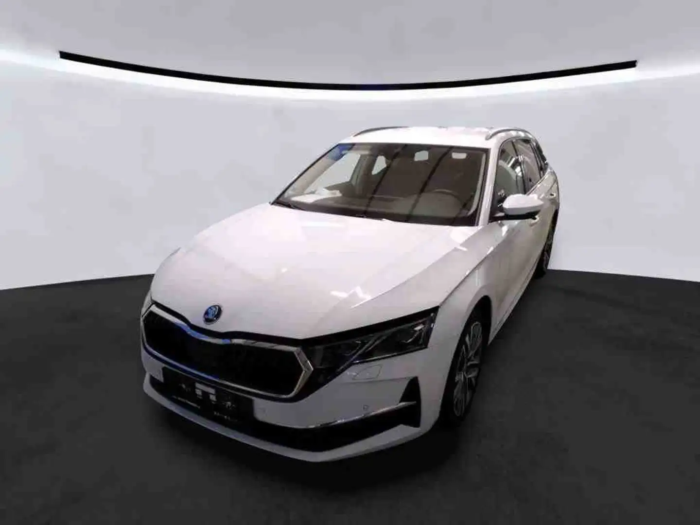 Skoda Octavia Combi Matrix AHK ACC 2.0 TDI 110 kW Selection Weiß - 1