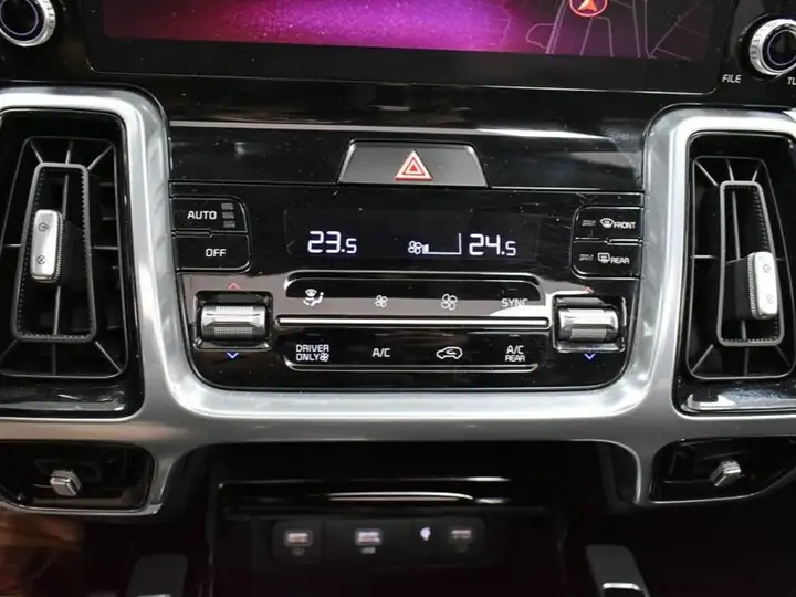 Kia Sorento 2024, foto 19