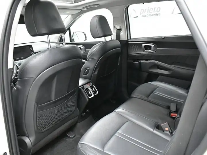Kia Sorento 2024, foto 30